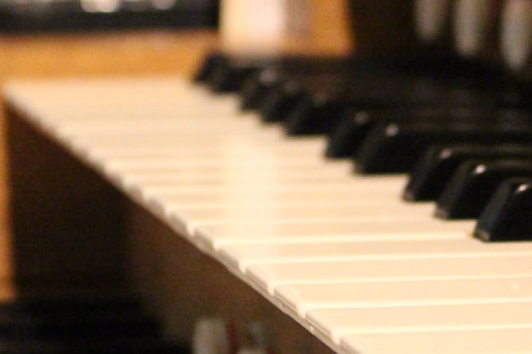 Close up of keys at the organ console